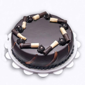black-diamond-cake-1